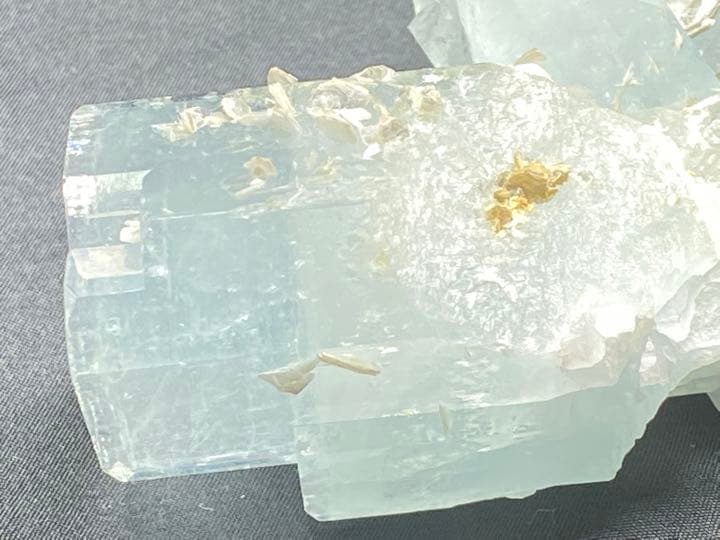 アクアマリン　結晶 160g