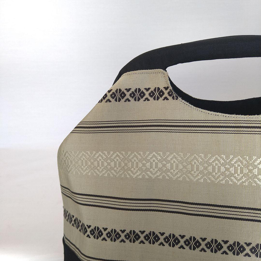 博多献上柄帯リメイク スモーキーグリーン✕黒　バネハンドルバッグ