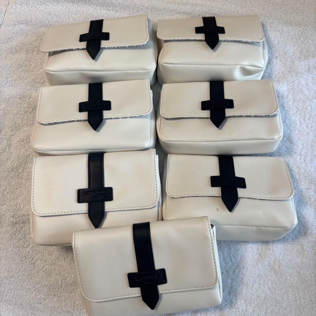 未開封　カタール航空　ディップティックトラベルポーチ　7個セット