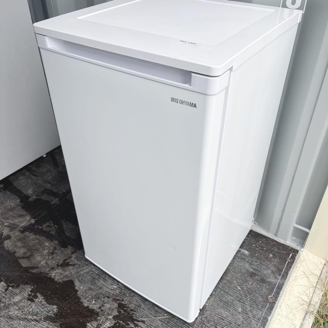 25取付無料！アイリスオーヤマ2024年製 コンパクトサイズ3段冷凍庫！