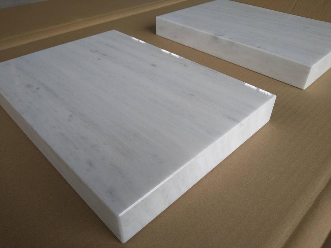 高級 天然白大理石　オーディオボード●350×250×42●5面磨き　ペア