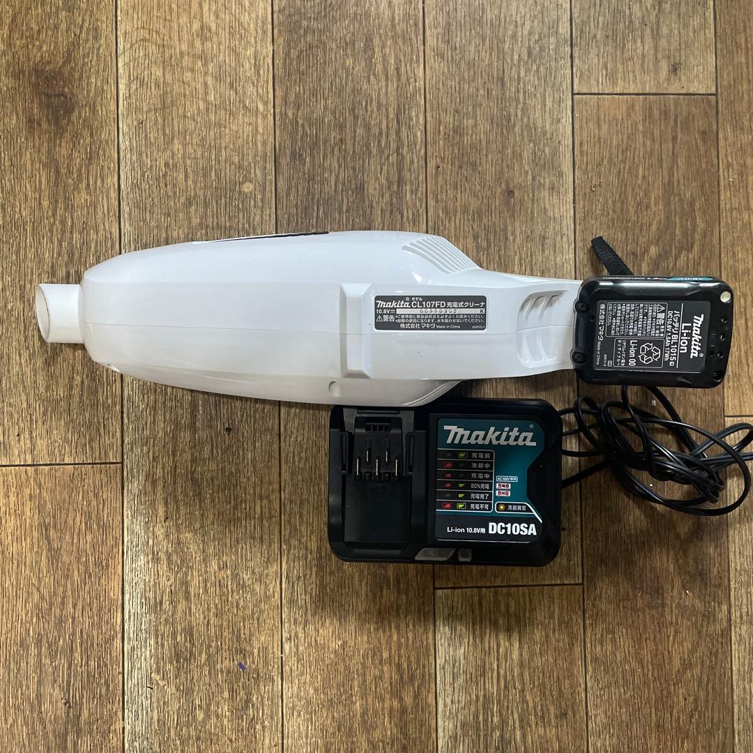 Makita マキタ CL107FD 充電式クリーナー 掃除機