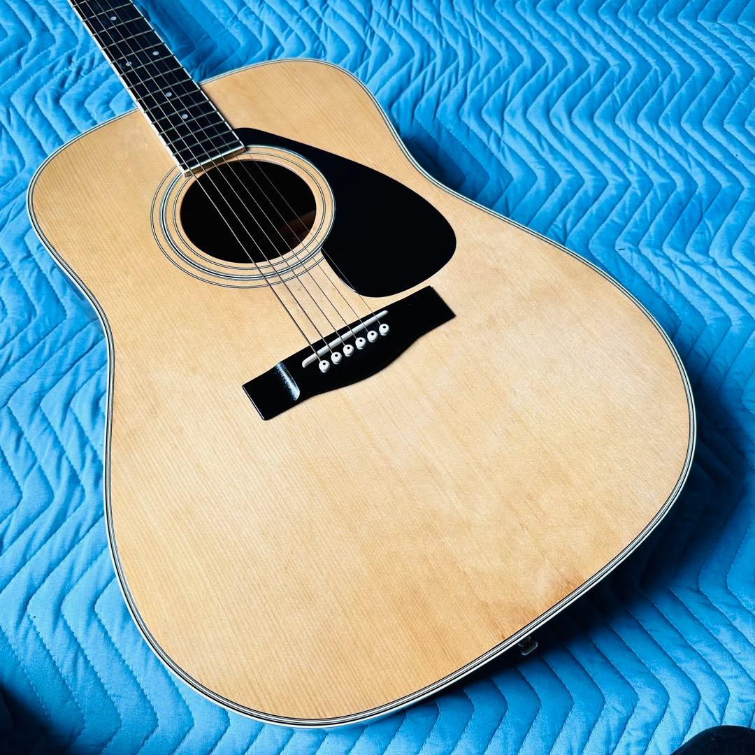 YAMAHA アコースティックギター　FG-200D