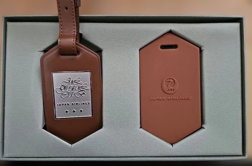JAL レザー名札 ギフトボックス付き