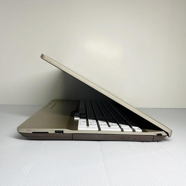 Win11★希少ゴールド！SSD256＋HDD1TB★富士通ノートパソコン