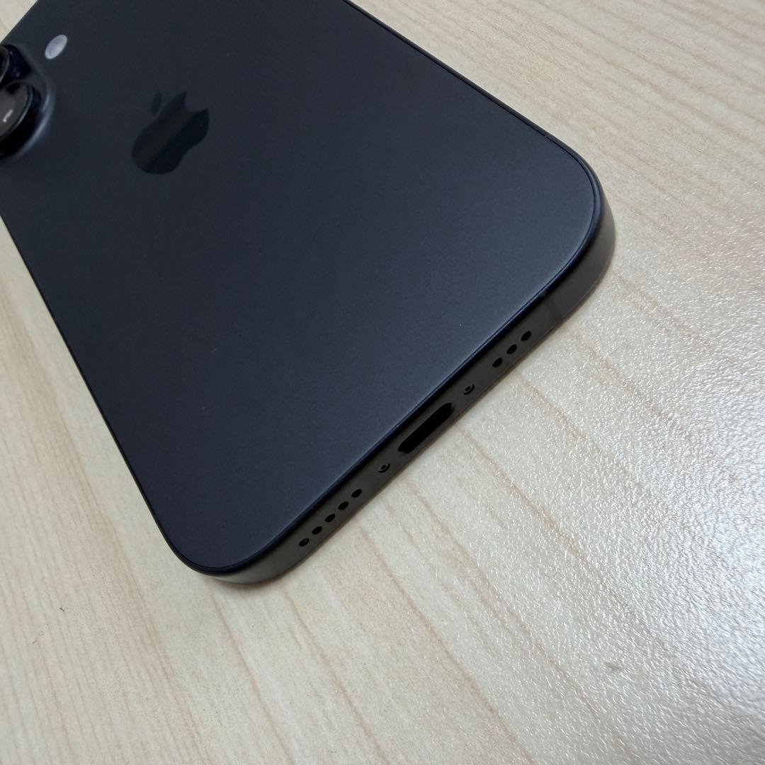 【美品】バッテリー100％ iPhone16 128GB SIMフリー