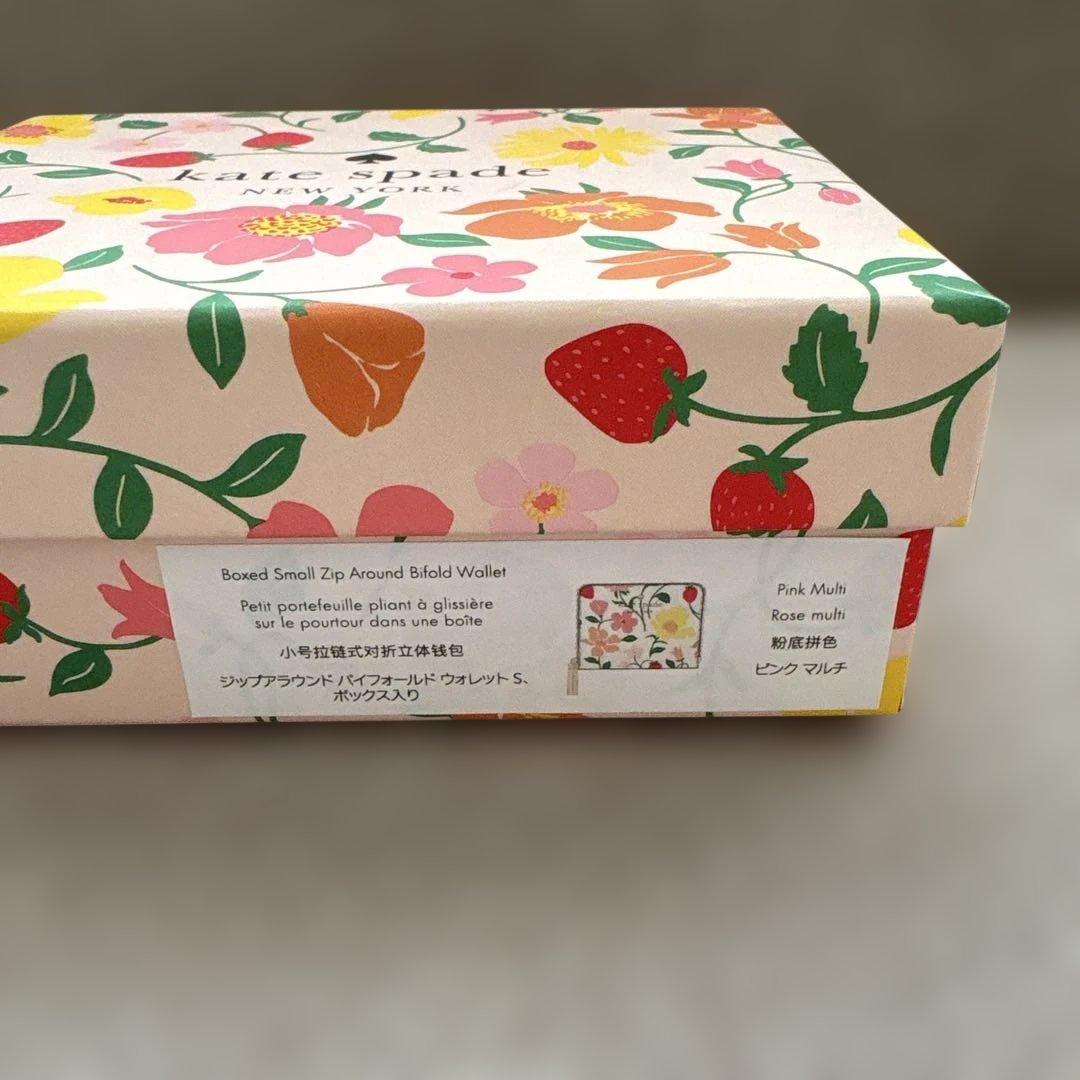 ★kate spade★ 花柄 二つ折り財布