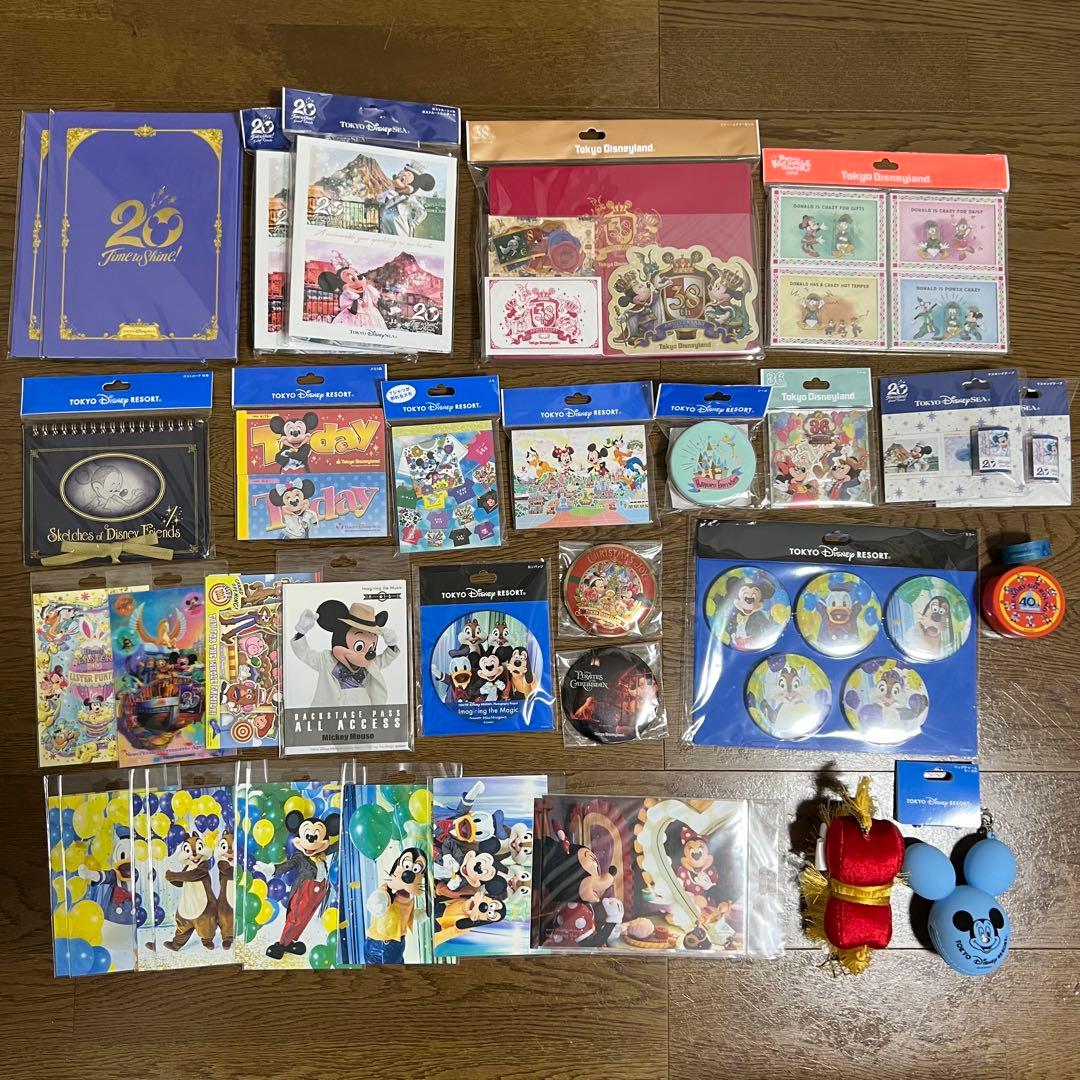 ディズニー　グッズ　カプセルトイ　バルーン　メモ　スーベニア　ポストカード