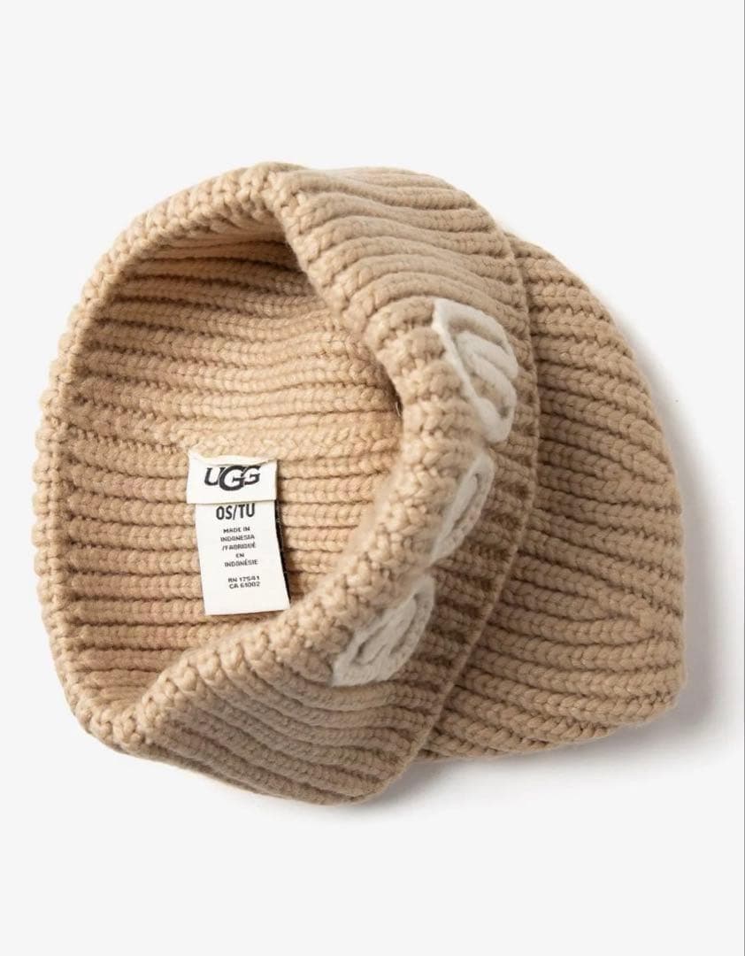 【UGG】ニット帽＊CHUNKY RIB BEANIE＊ホワイトペッパー＊新品