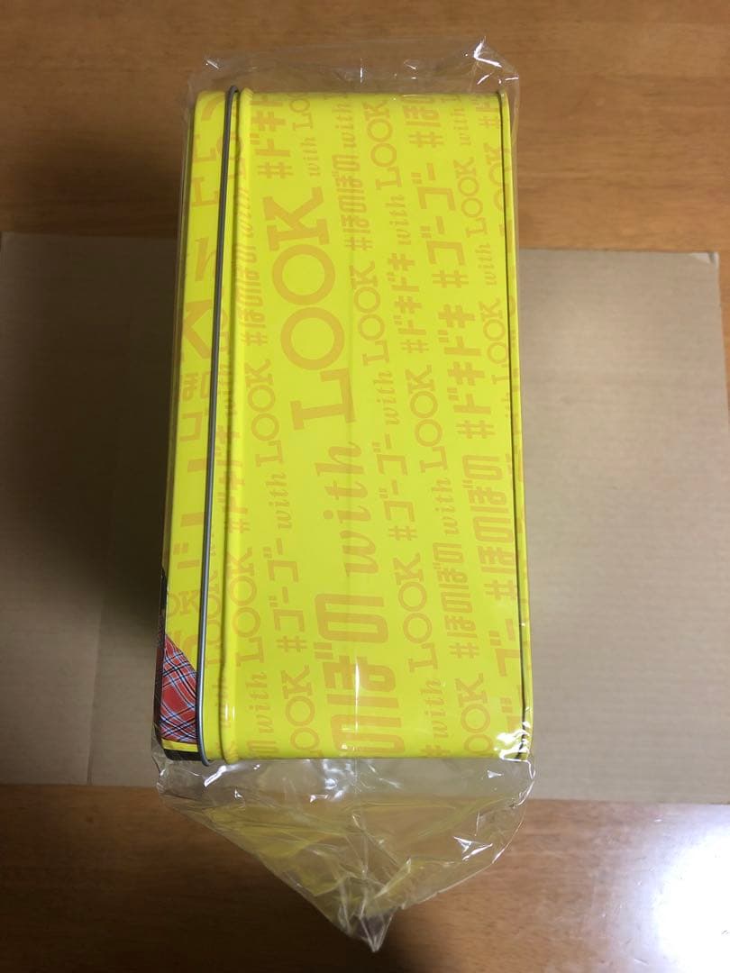  Man　LOOK　コラボ　たのしめルック缶