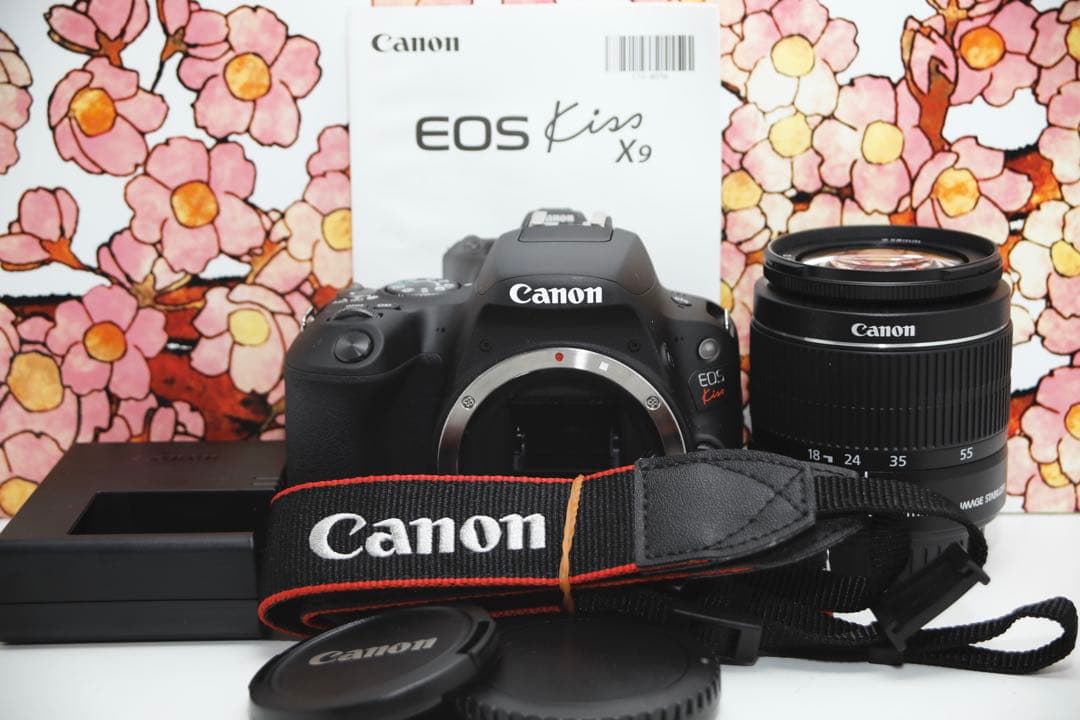 ❤️超コンパクト❤️キヤノン Canon kiss X9❤️レンズセット❤️