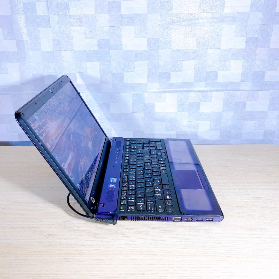 すぐ使える/SSD240GB/メモリ8GB/Corei5/カメラ付ノートパソコン