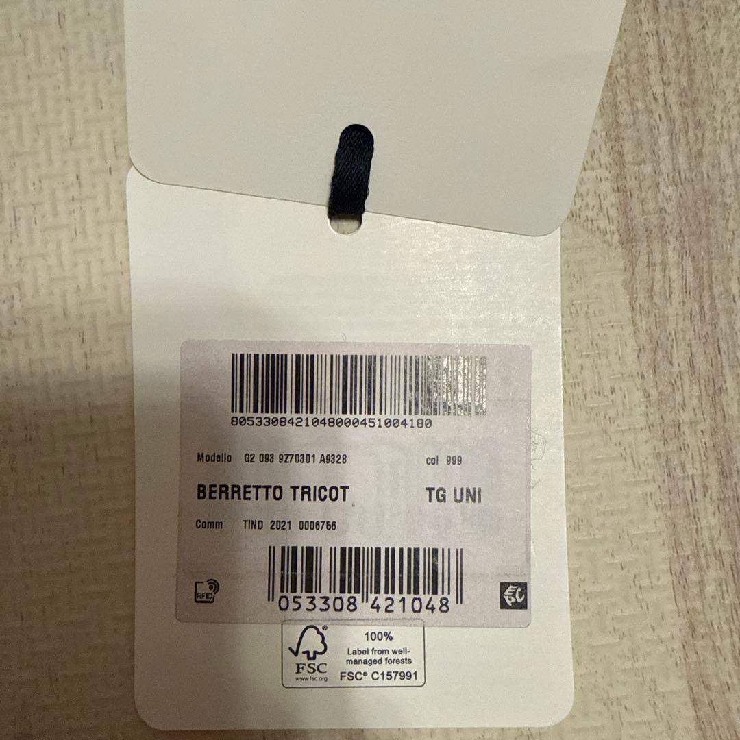 モンクレール　シルバーフォックスファー ニットキャップ　カシミヤ混　タグ付き