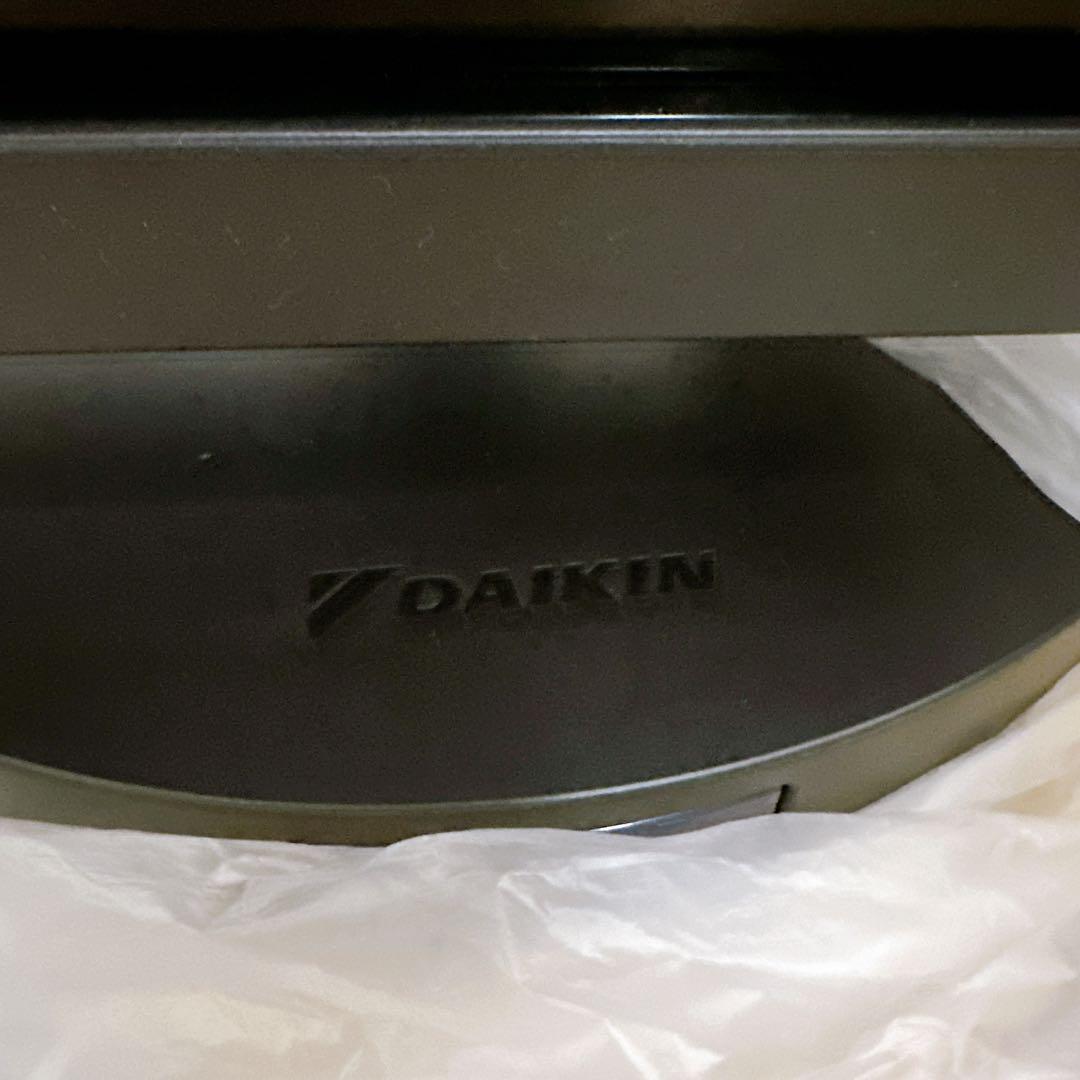 【超美品】ダイキン セラムヒート ERFT11ZS-T 2022年製 暖房