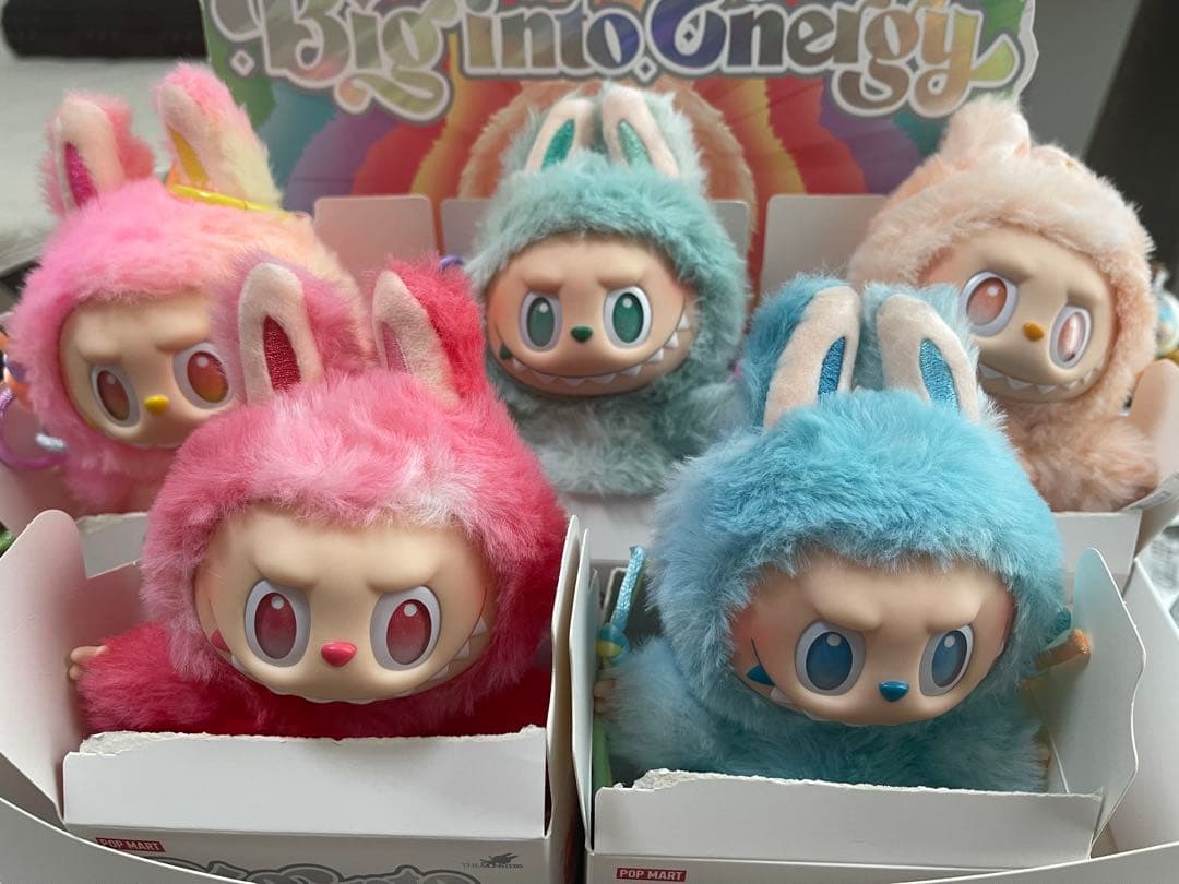 ラブブ　POP MART エナジー　5体セットBig into Energy