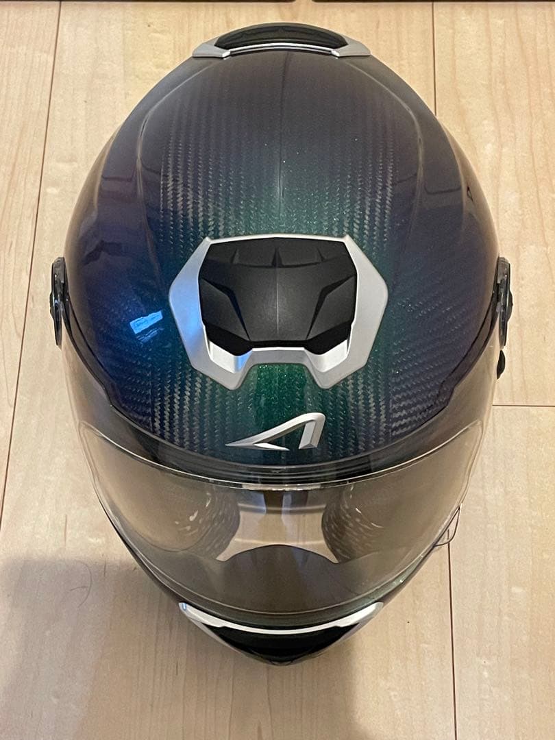 アストン GT1000-F フルフェイス カーボンヘルメット Mサイズ