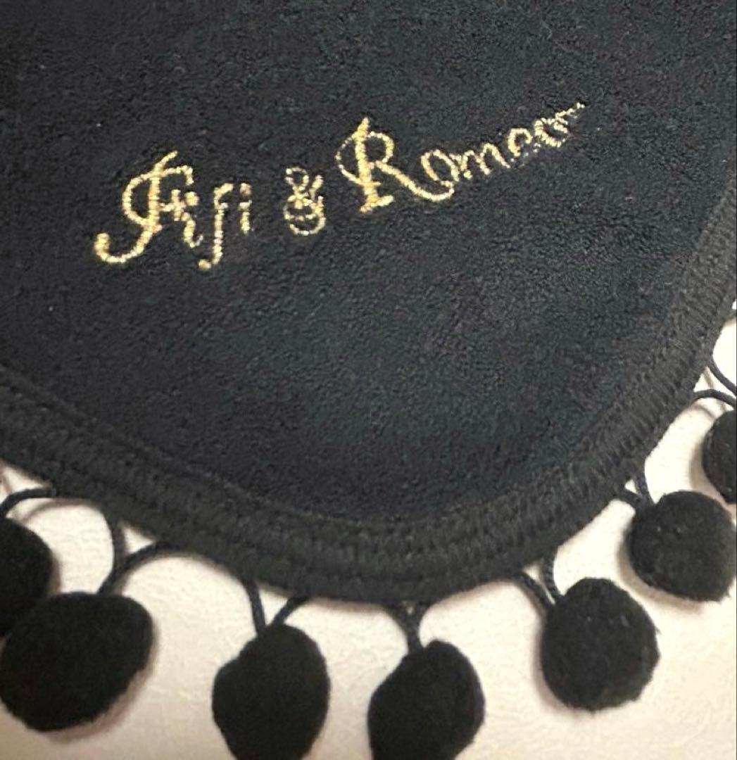 新品ナイガイ製フィフィアンドロメオ　 　　　 カフェマット　Yana Yoda