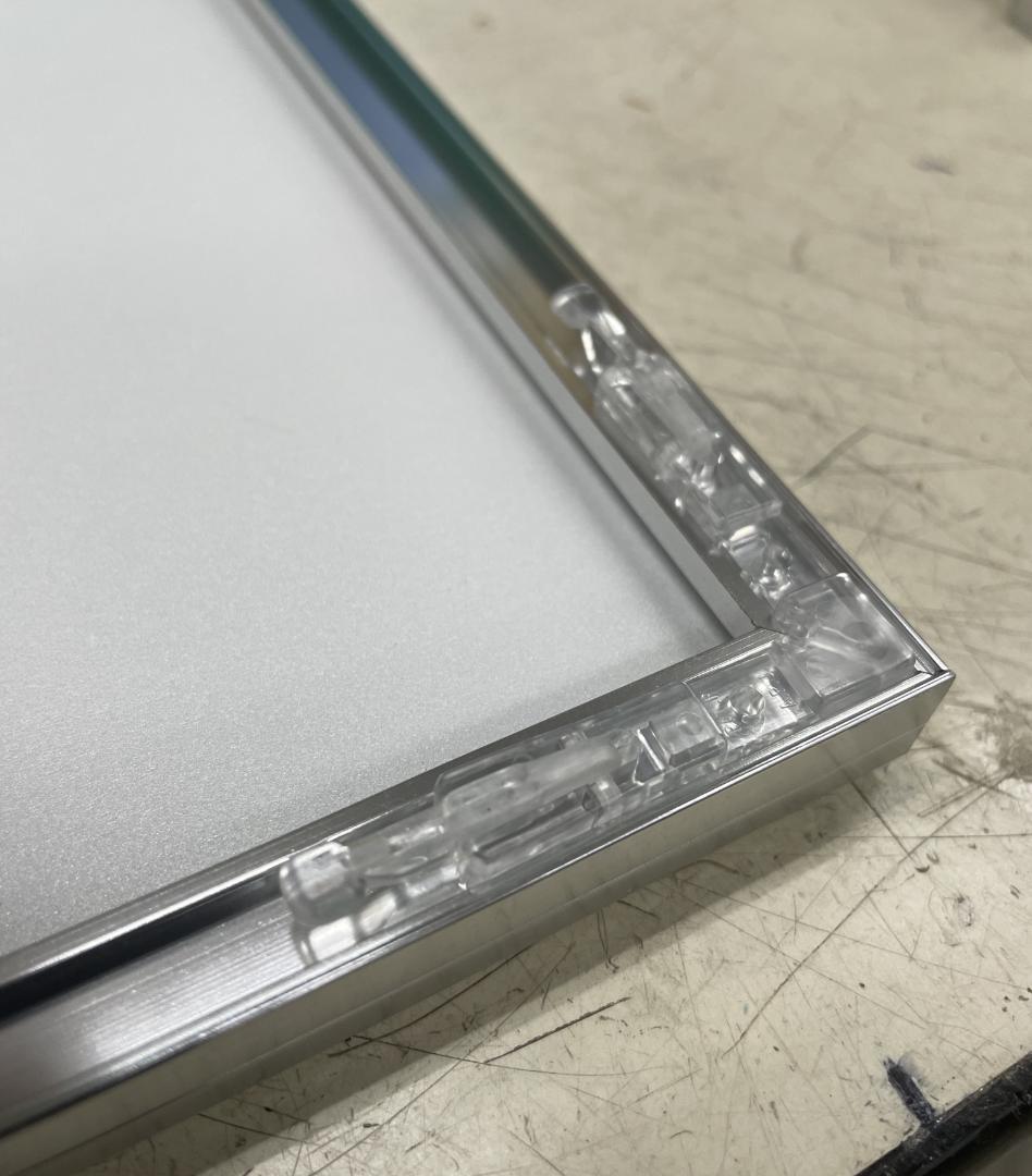 アルミ製　軽量　ポスターフレーム　B2サイズ　12枚セット　中古