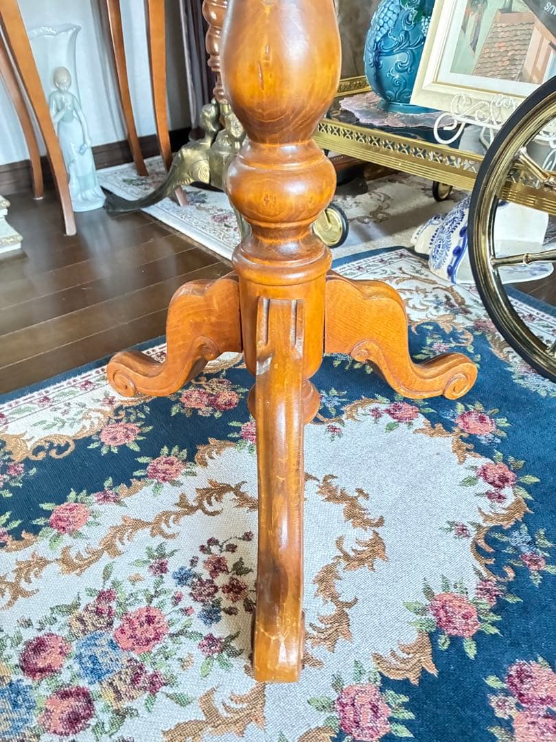 イタリア　象嵌　アンティーク木製八角形テーブル 花柄