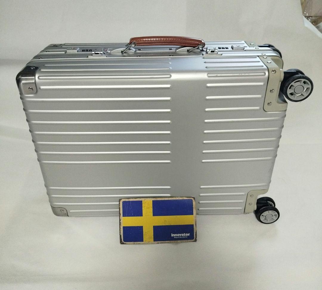 イノベーター innovator スーツケース（アルミキャリー）36L　51cm