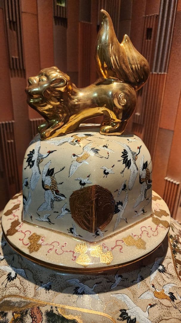 薩摩焼 特大 飾り壺 大壺 金襴手 金彩