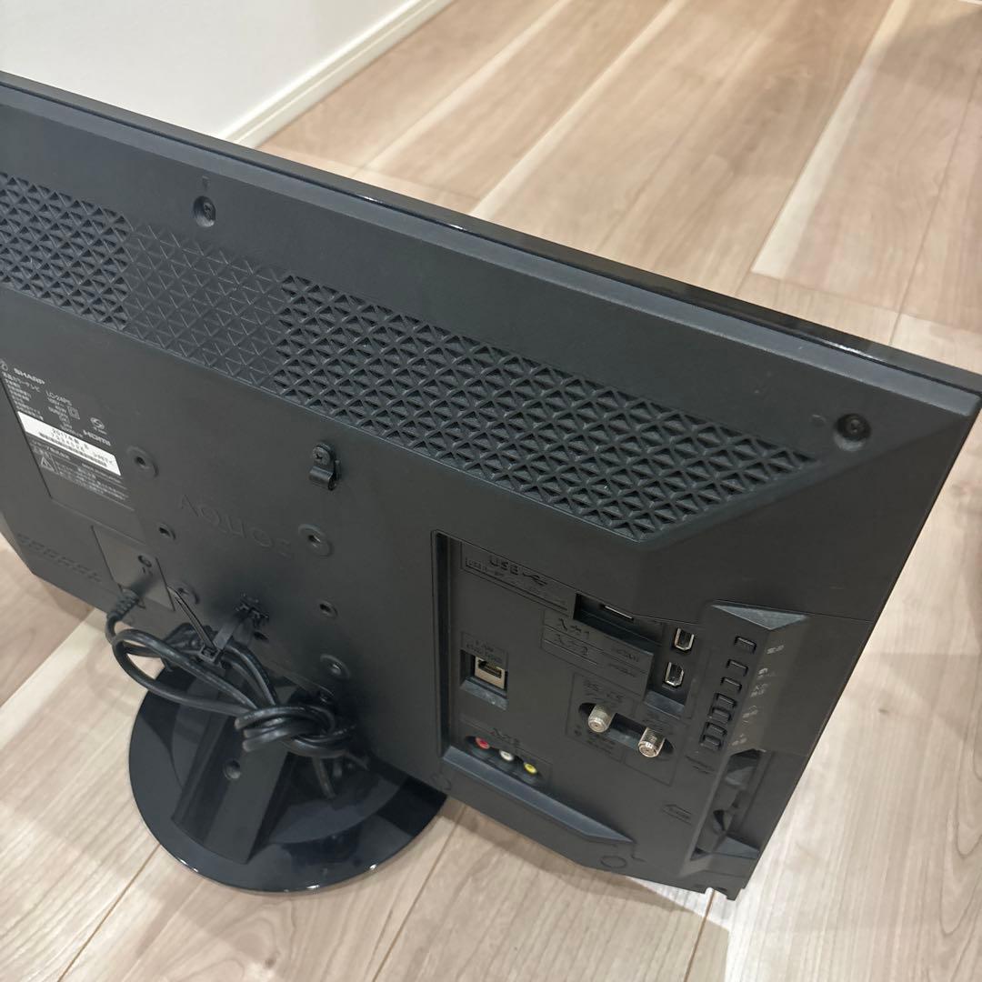 【動作確認済】【業者梱包】SHARP 液晶テレビ　24インチ 2017年製