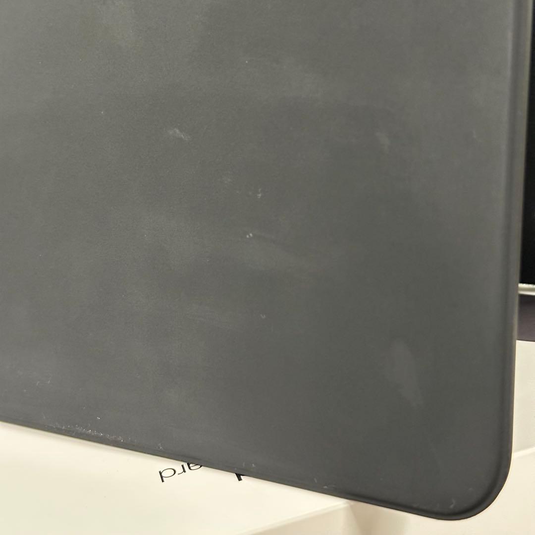 キーボード Magic Keyboard MWR23J/A iPadPro11 M4