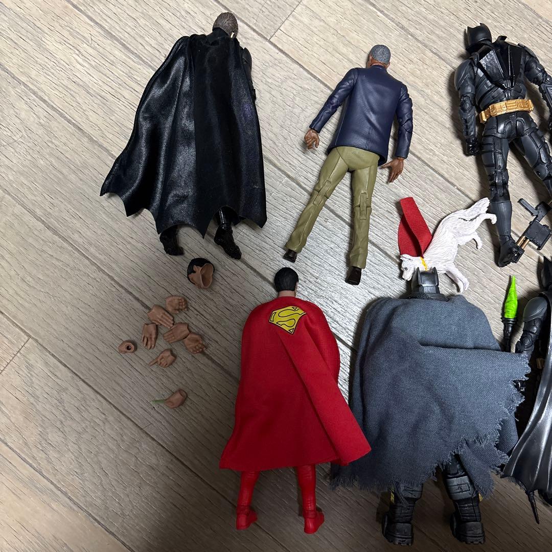 マクファーレントイズ　dcマルチバース バットモービル　ルーシャス＆タンブラー