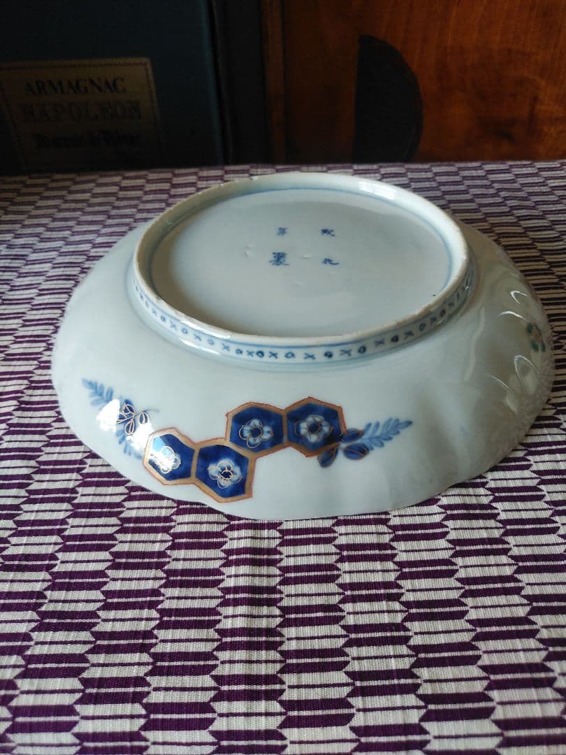 saiさん 古伊万里 桐菊鳳凰文輪花皿 と伊万里皿4枚 まとめて