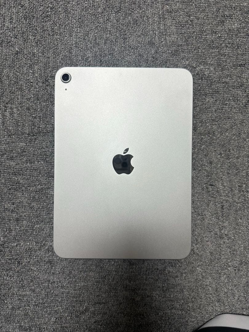 Apple iPad (A16) 128GB Wi-Fi シルバー