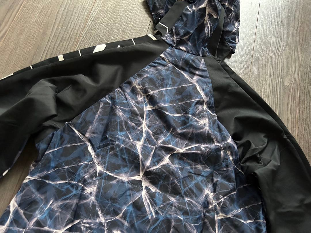 新品 OAKLEY オークリー上下セット ウィンドウォームジャケット&パンツ M