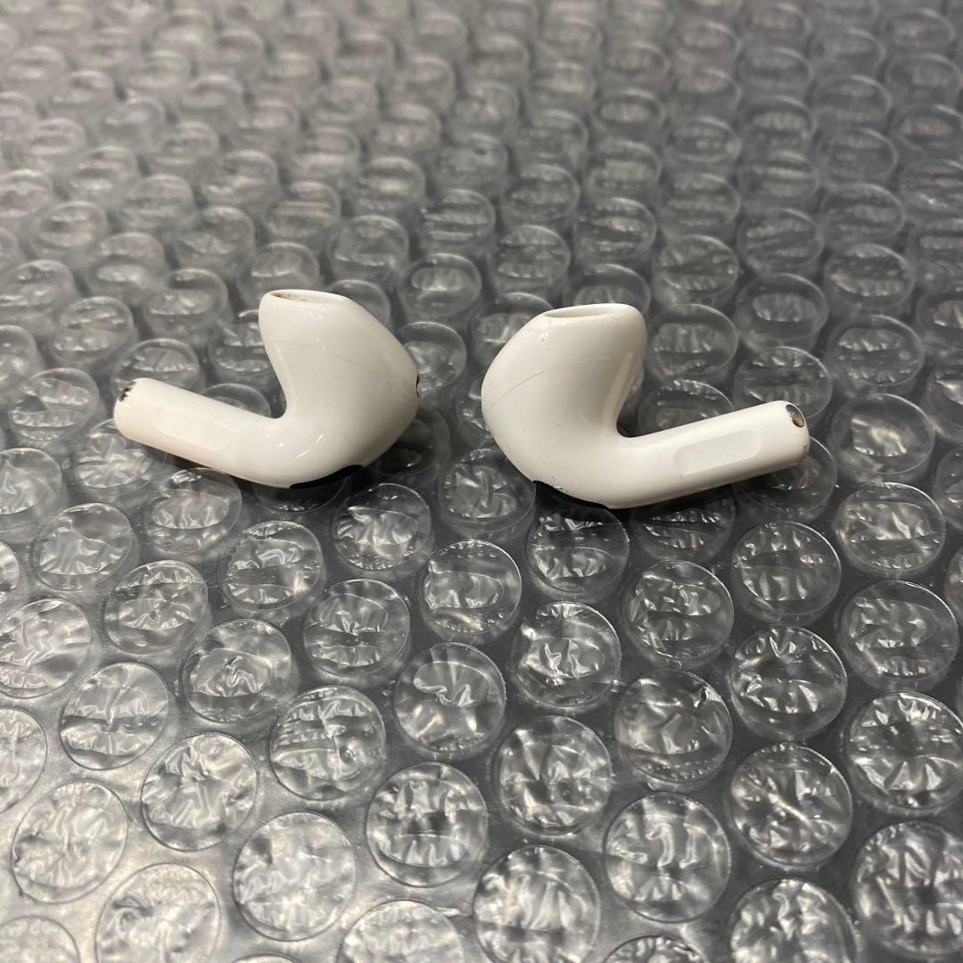 イヤホン AirPods4
