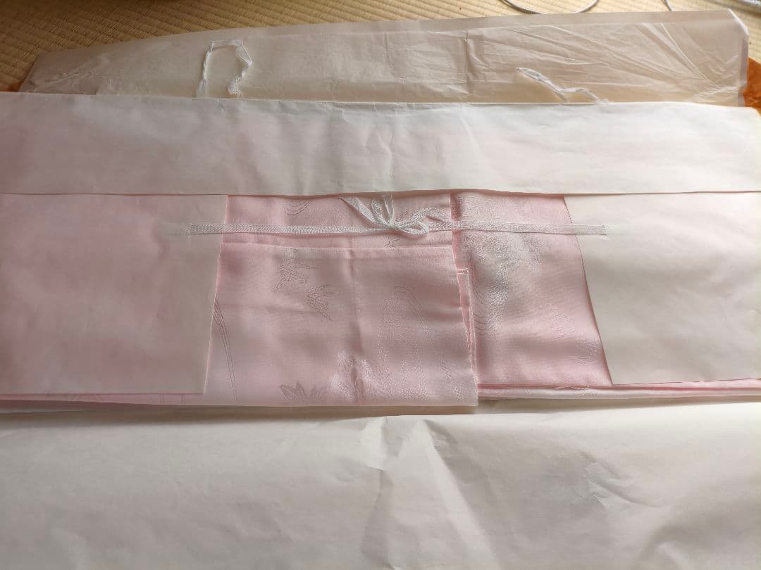 豪華なフル振袖セット 黒 赤 正絹 小物付き 呉服屋さん購入