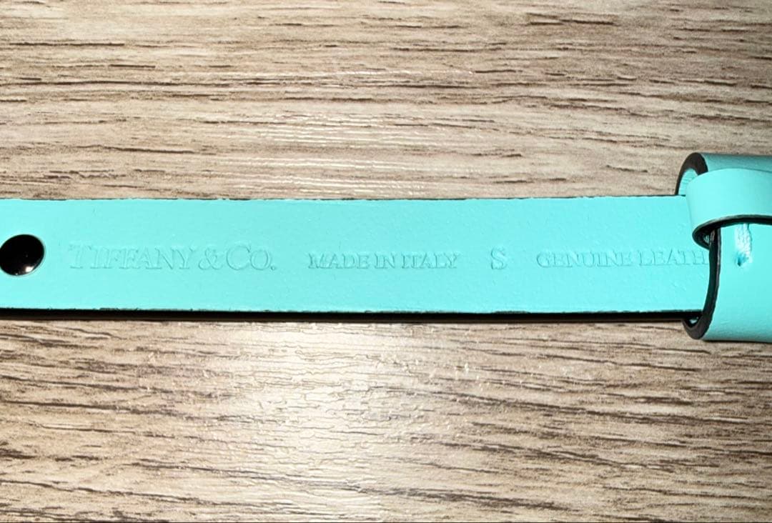 【新品】Tiffany&Co. レザー首輪 Sサイズ