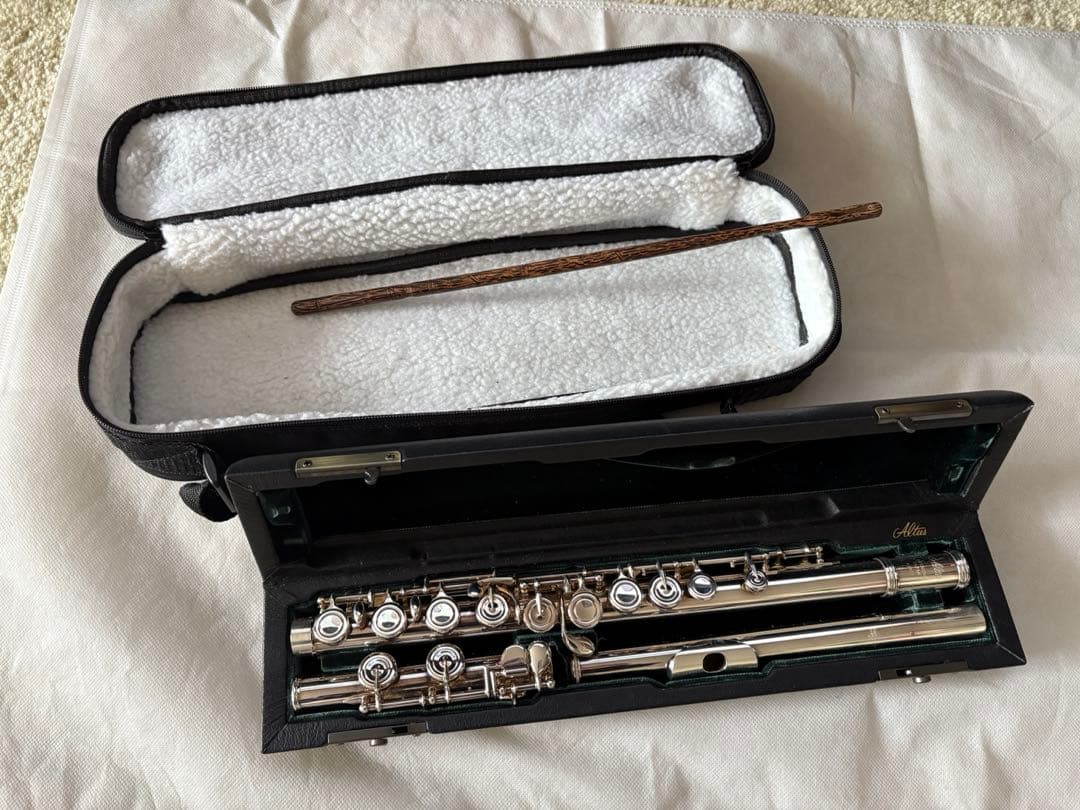 アルタス フルート　A1007 （管体銀）　調整済
