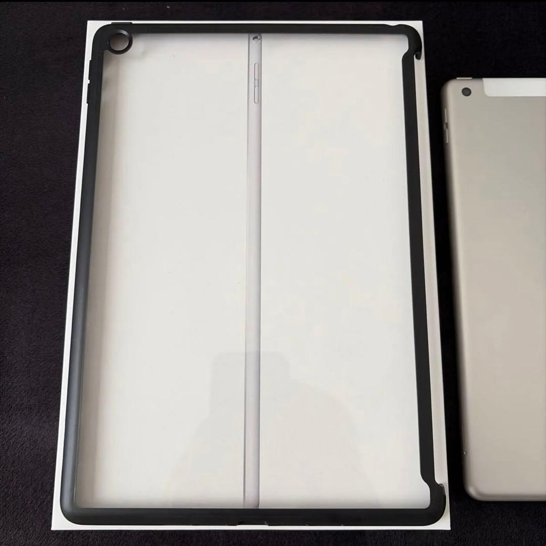 超美品☆Apple☆iPad☆第7世代☆32GB☆OS18.7☆シルバー