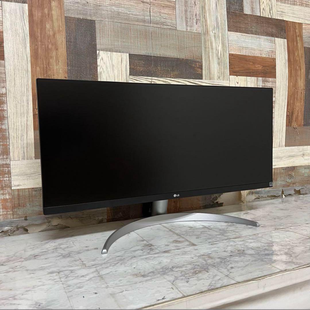 LG29型ディスプレイゲーム機能、スピーカー搭載　背面ホワイト