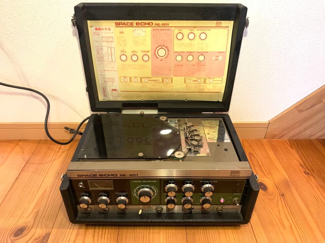 Roland SPACE ECHO RE-201 ローランド　スペースエコー