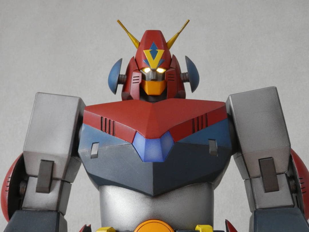 超電磁ロボ コンバトラーV　(海洋堂製ガレージキット)