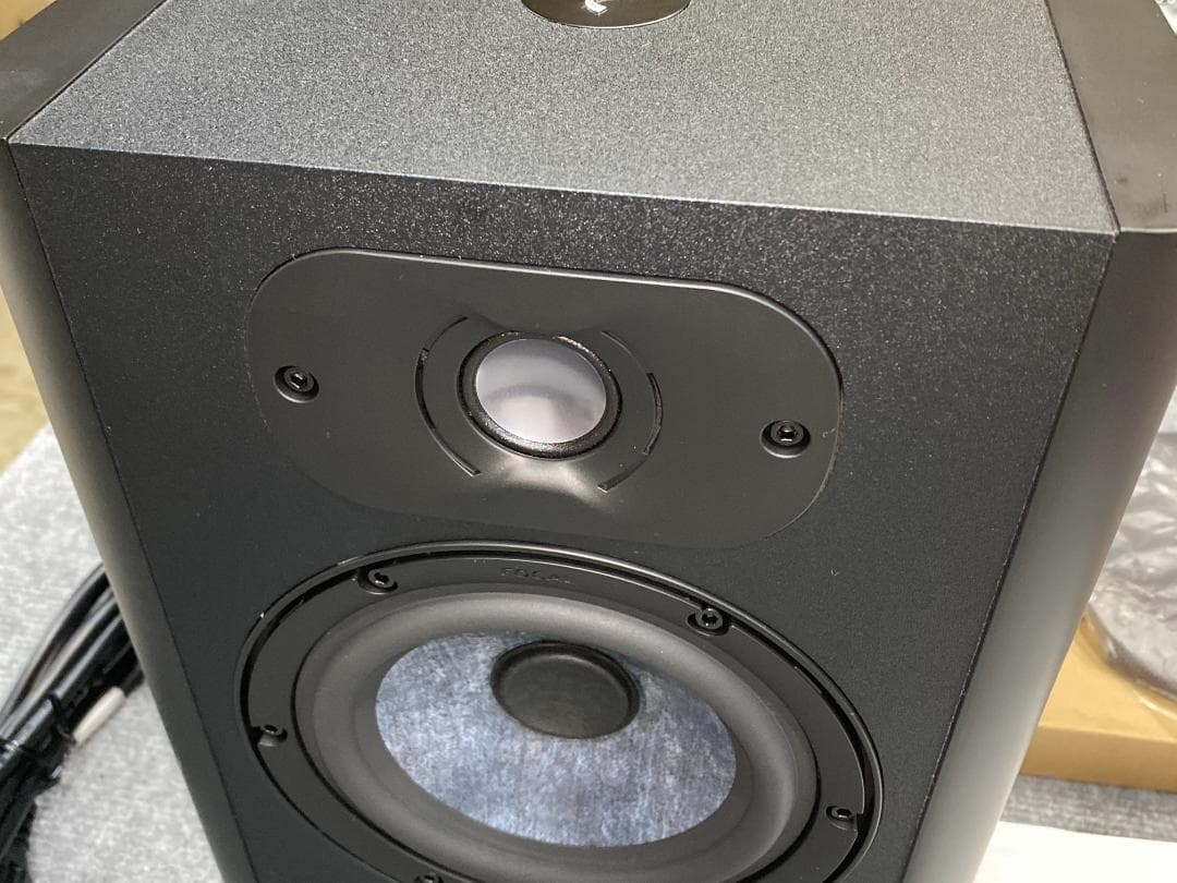 FOCAL ALPHA 50 EVO モニタースピーカー 1台