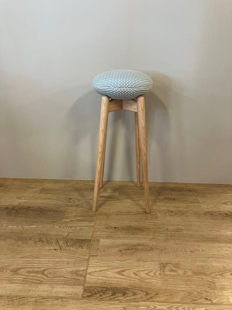 Latree マカロンハイスツール　展示品