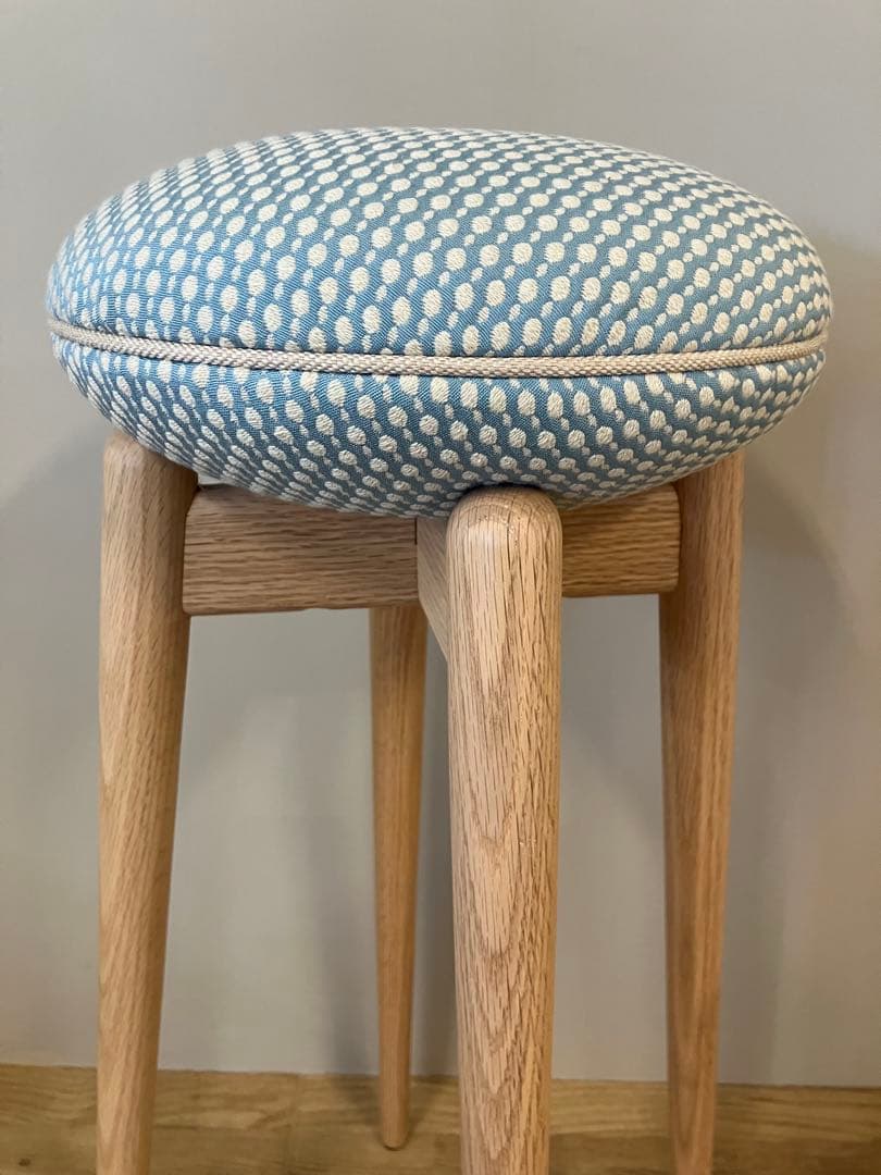 Latree マカロンハイスツール　展示品