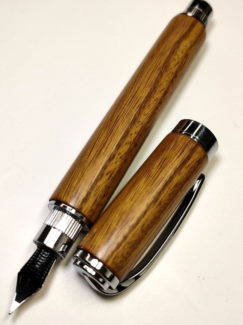 世界で一番硬い木【リグナムバイタ】グラデュエイト万年筆
