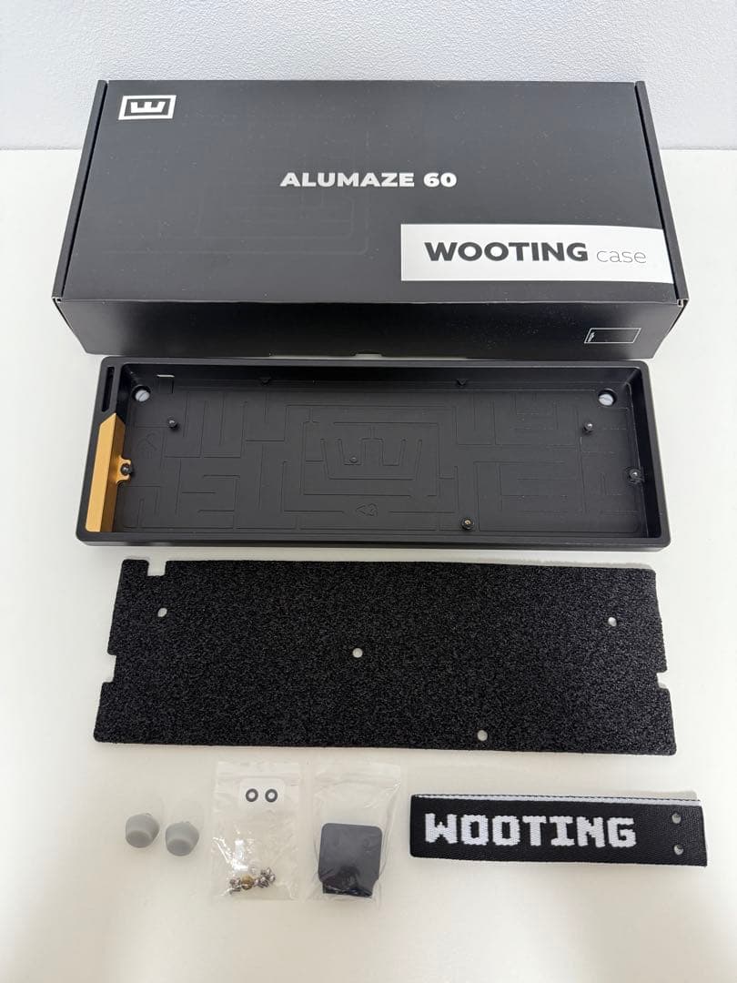 キーボード wooting alumaze 60 case black