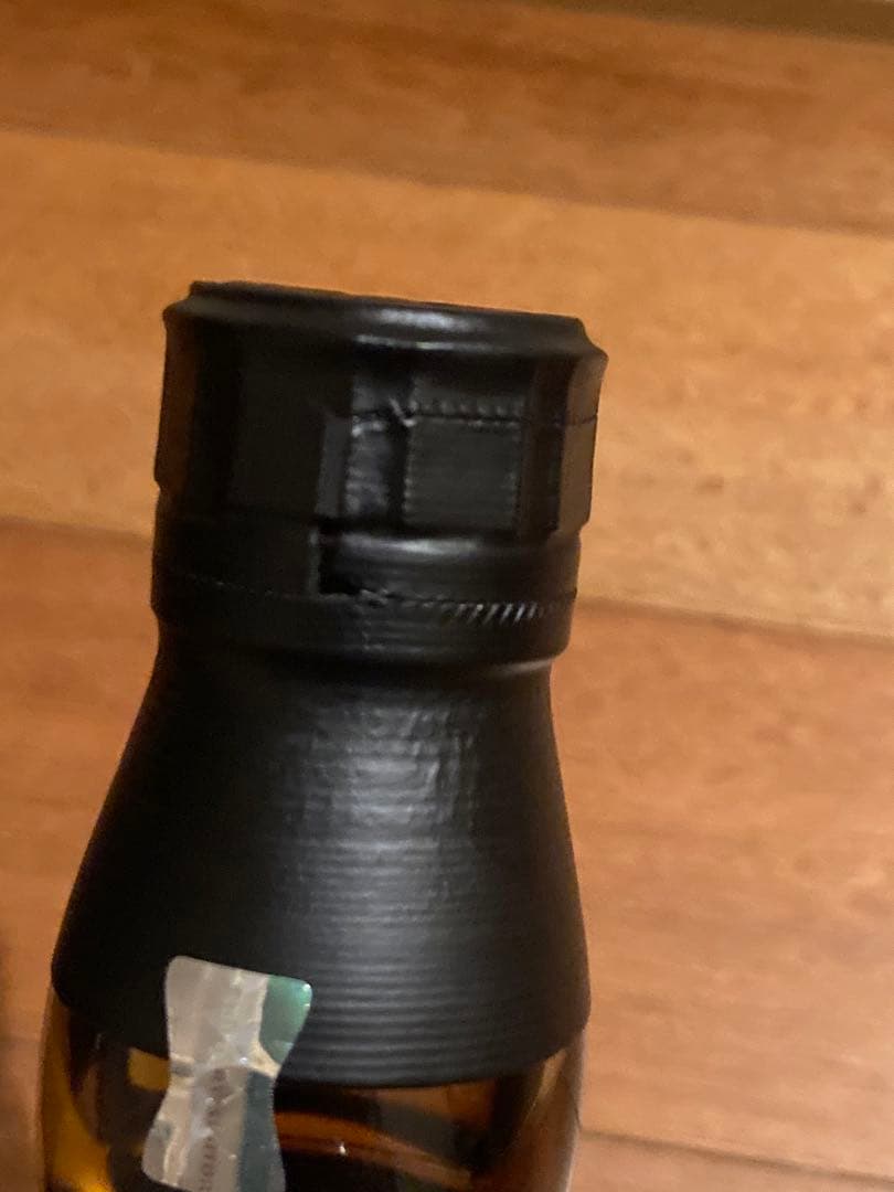 サントリー　シングルモルト山崎　18年700ミリ