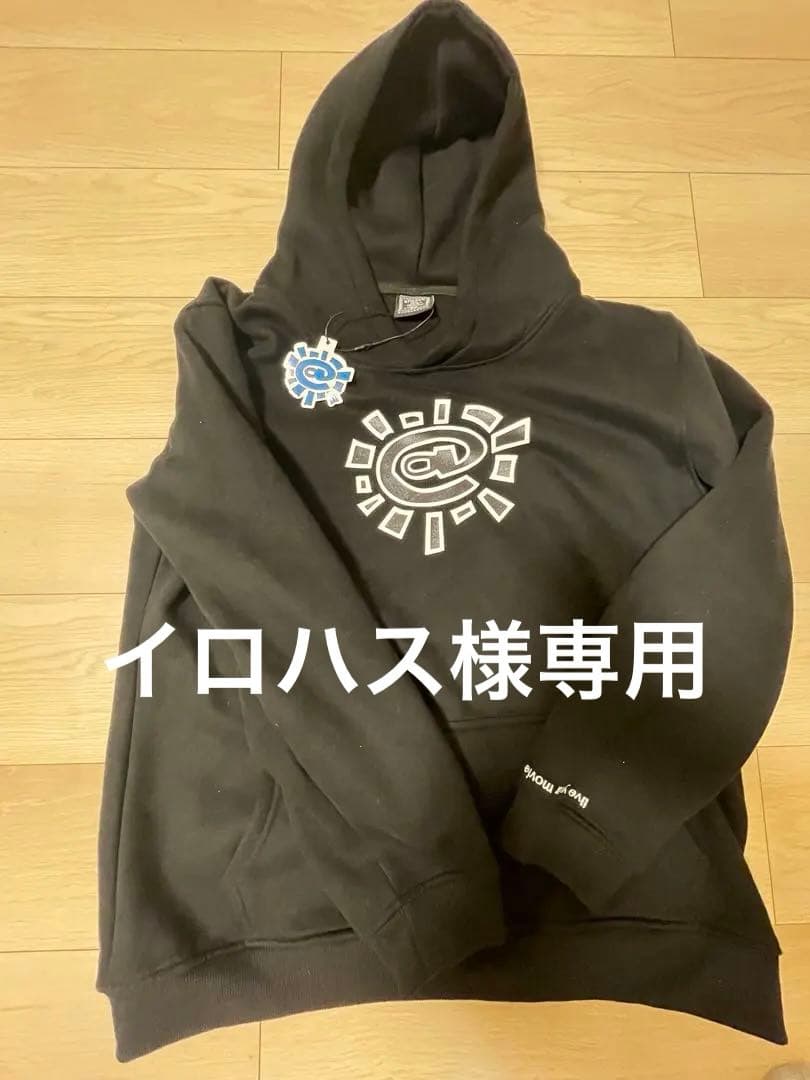 always黒パーカーS