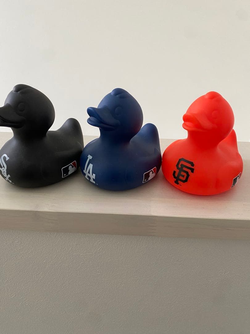 fcrb アヒルセット　18匹➕おまけつき