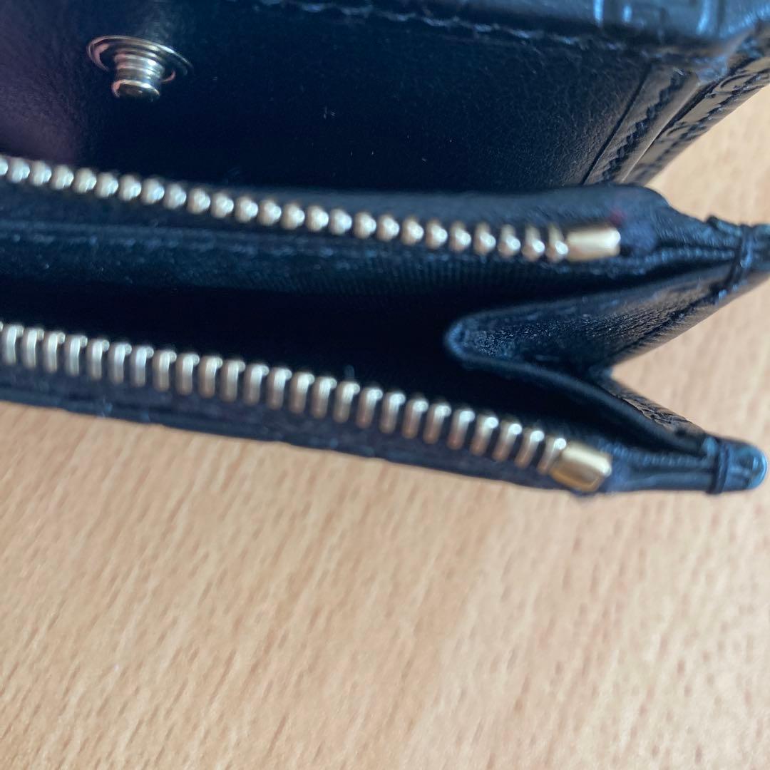 グッチ　二つ折り財布　ブラック