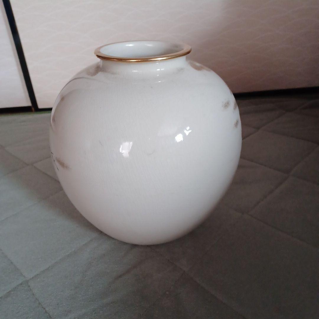 壺　九谷桃仙　台付き