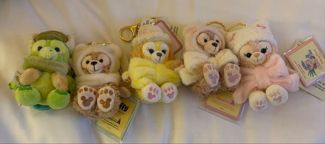 s*y様 に*ん様 香港ディズニーランド　ダッフィーアンドフレンズ　ぬいぐるみキ